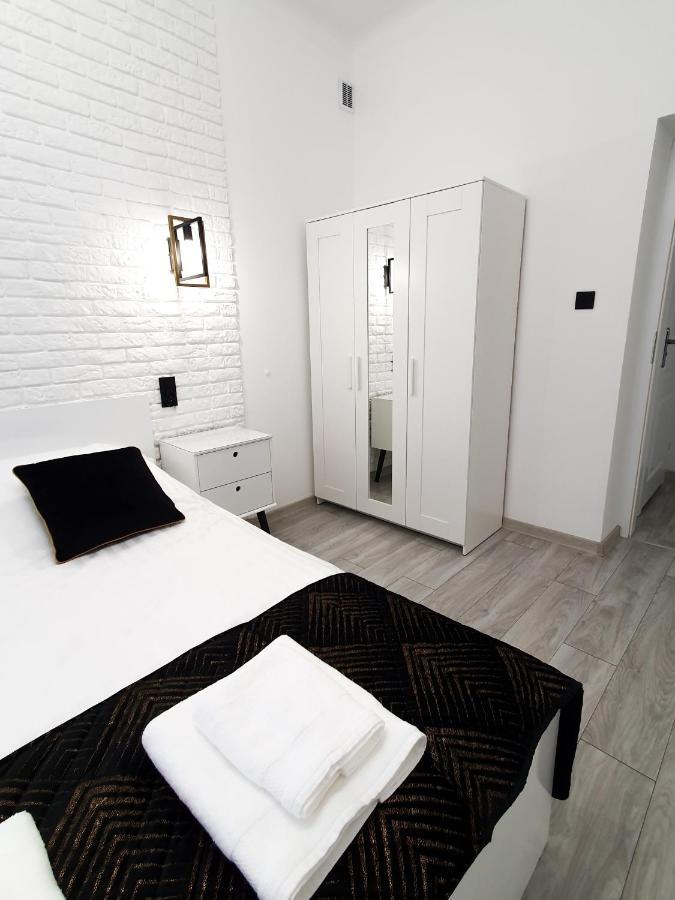Atma Apartment - Ul. Piwna, Stare Miasto/The Old Town Varşovia Exterior foto